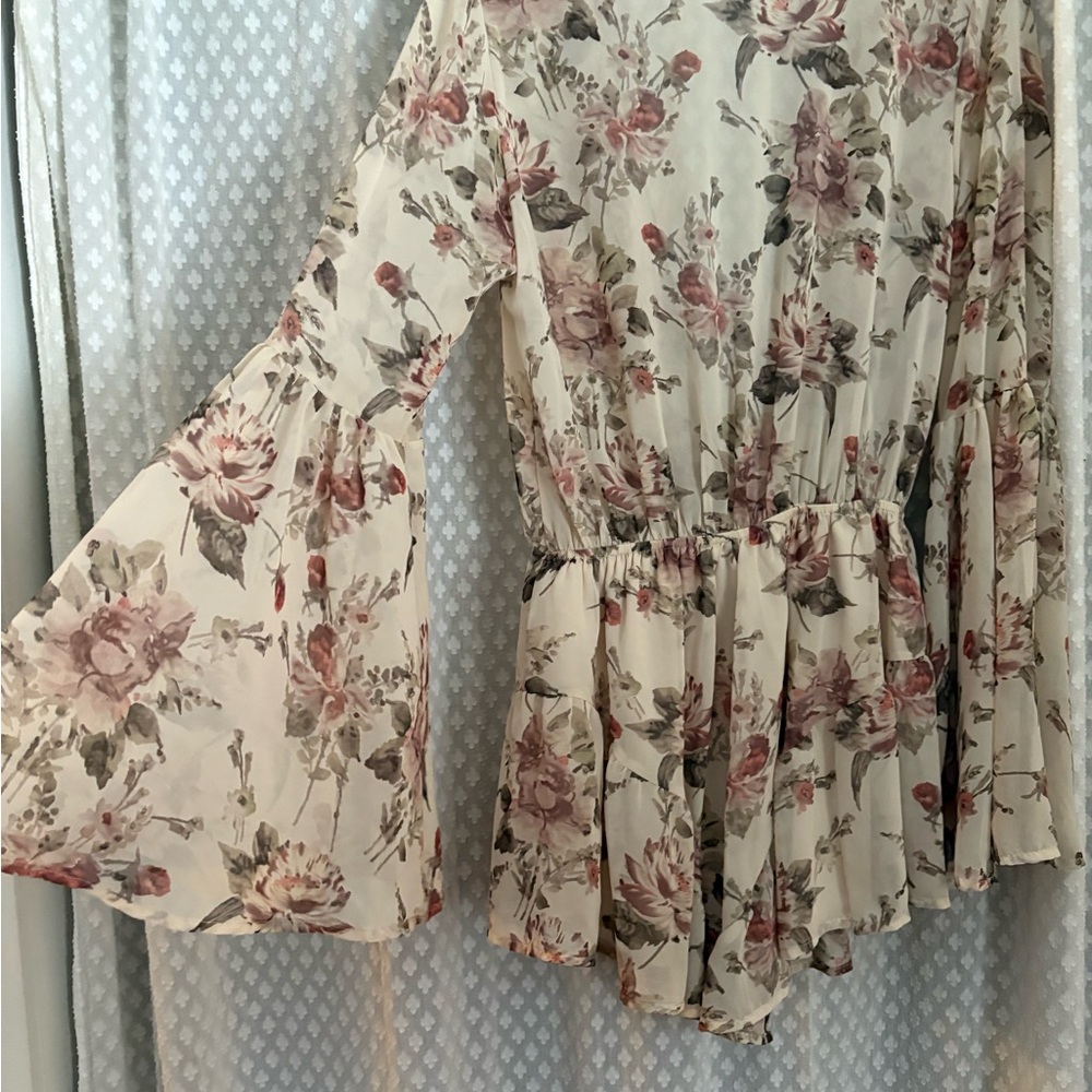Mahina Floral Bell Sleeve Women's Romper